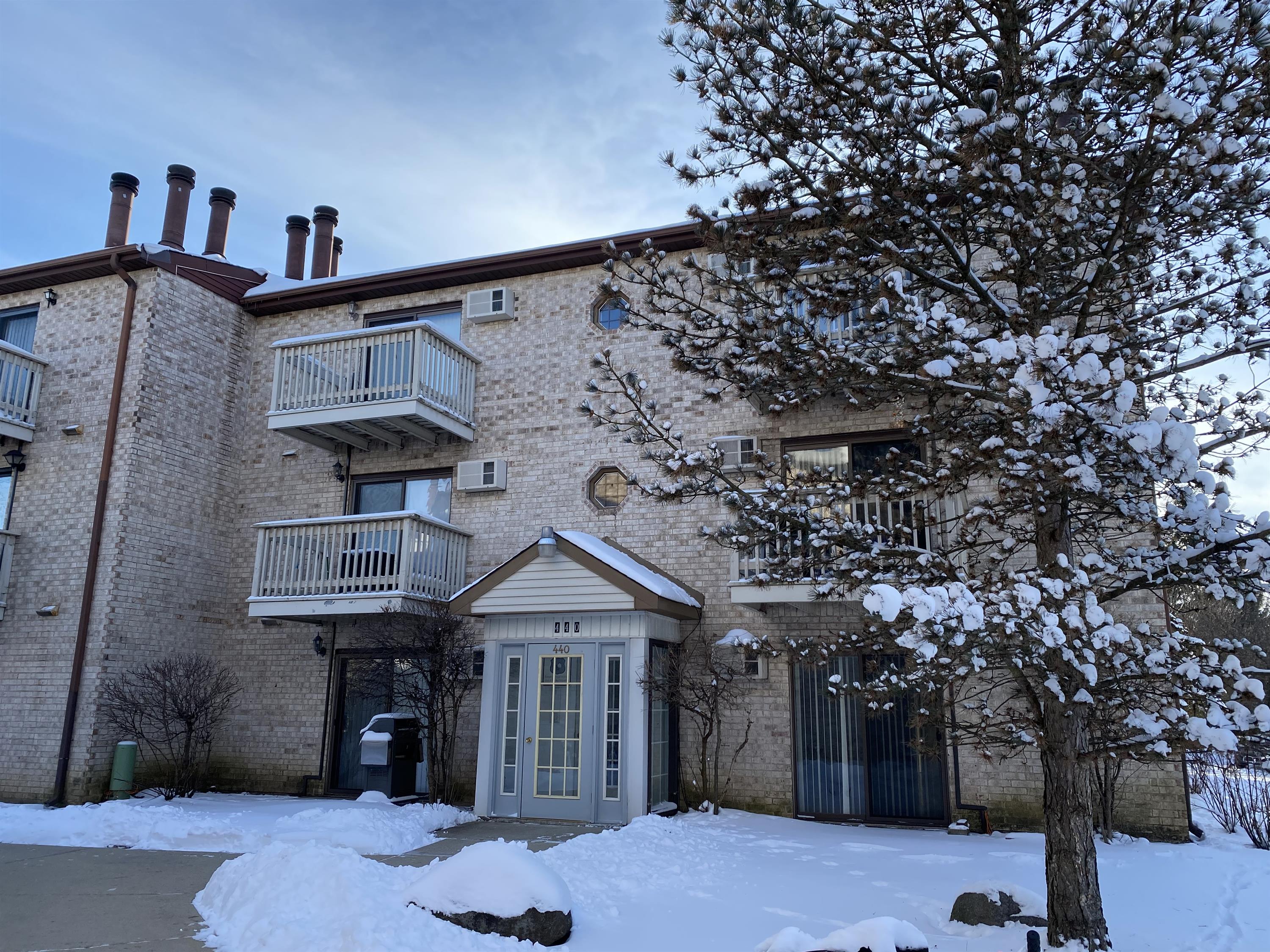 440 East Osage Lane - 1B