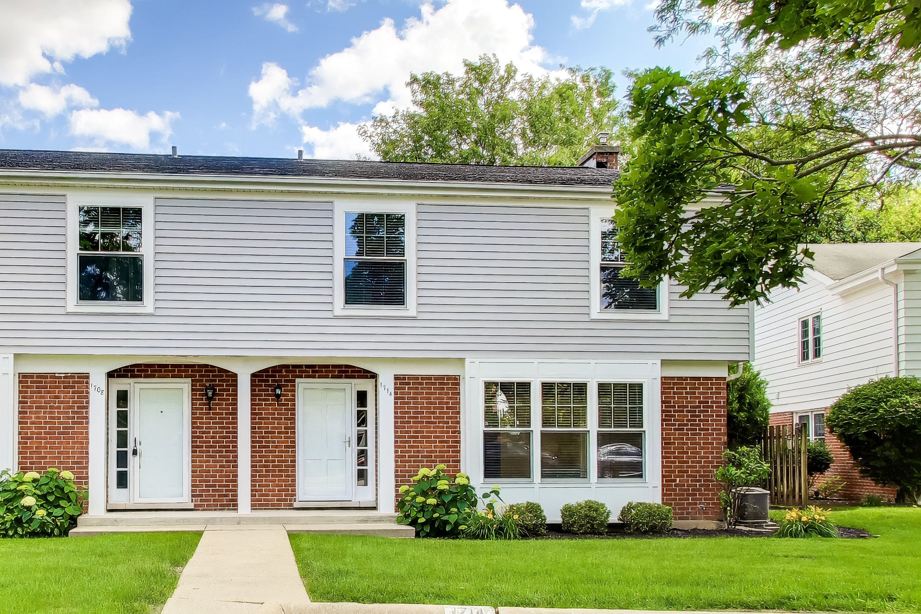 1714 Colonial Lane - 1